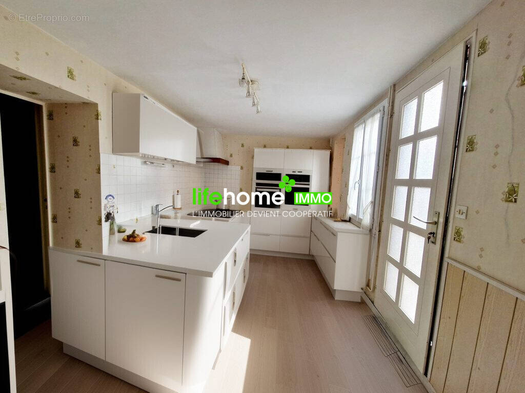 Maison à CHATILLON-SUR-INDRE