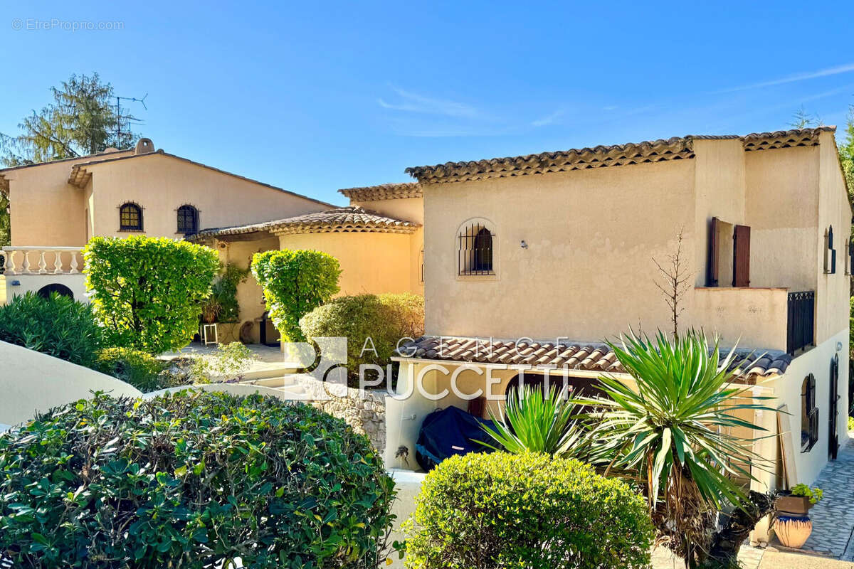 Maison à VENCE