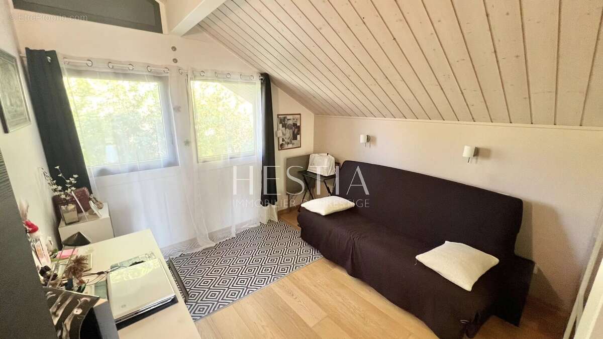 Maison à POISY