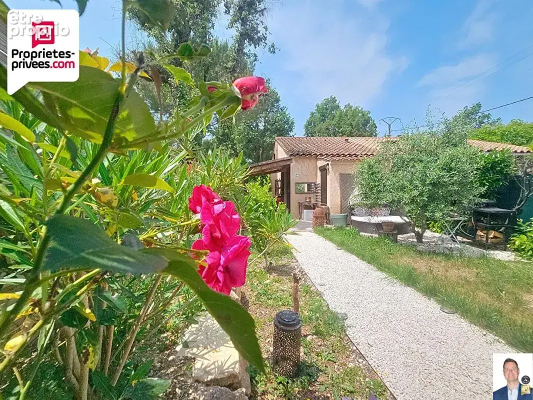 Maison à SAINT-CEZAIRE-SUR-SIAGNE