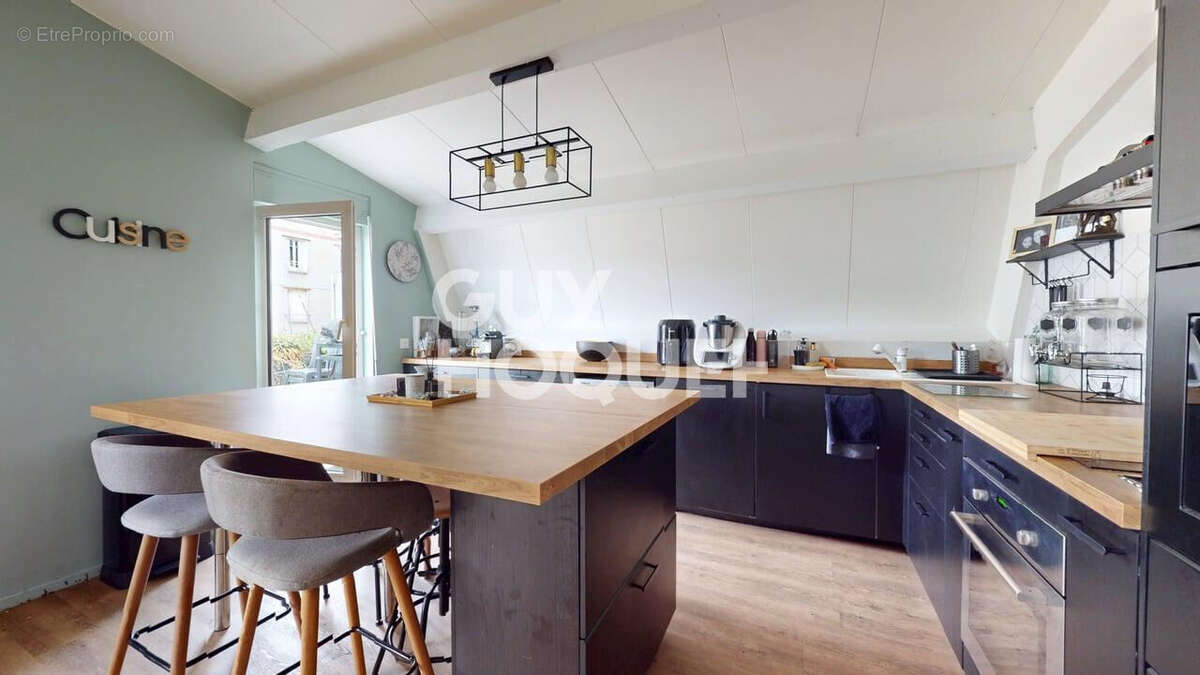 Appartement à ROSNY-SOUS-BOIS