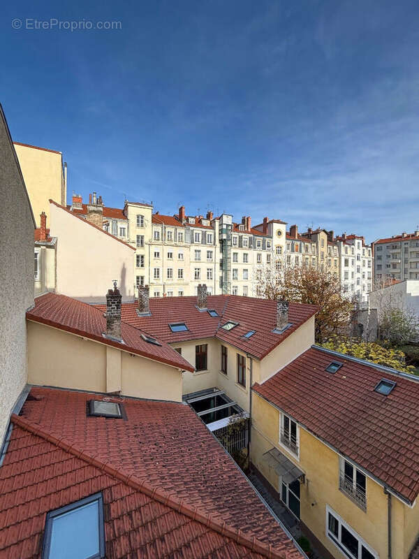 Appartement à LYON-6E