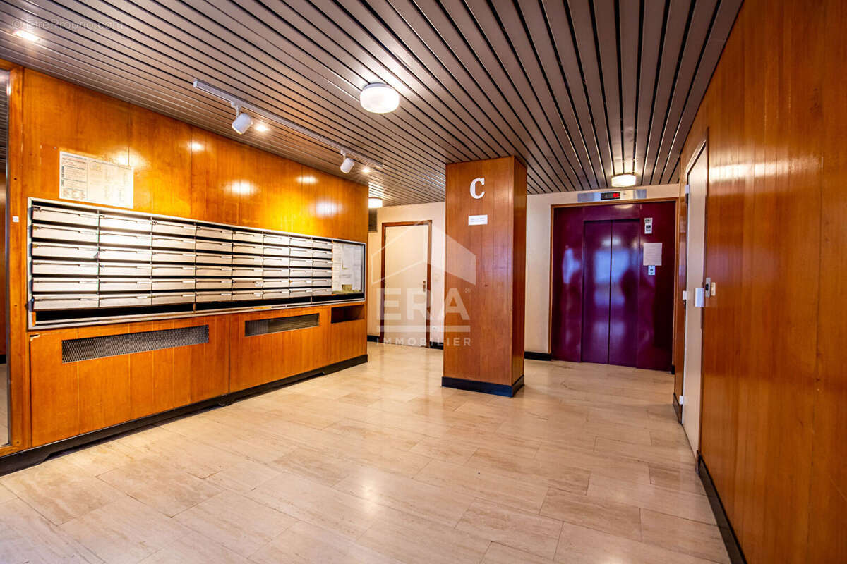 Appartement à PARIS-12E