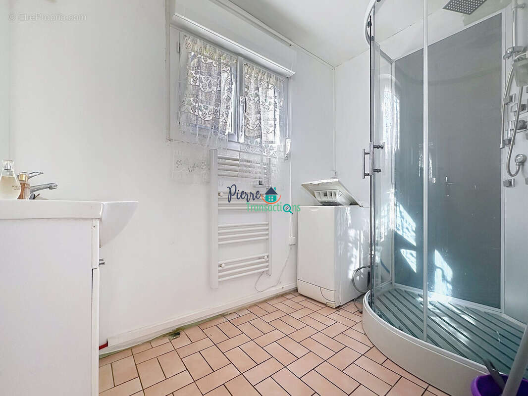 Maison à LILLEBONNE