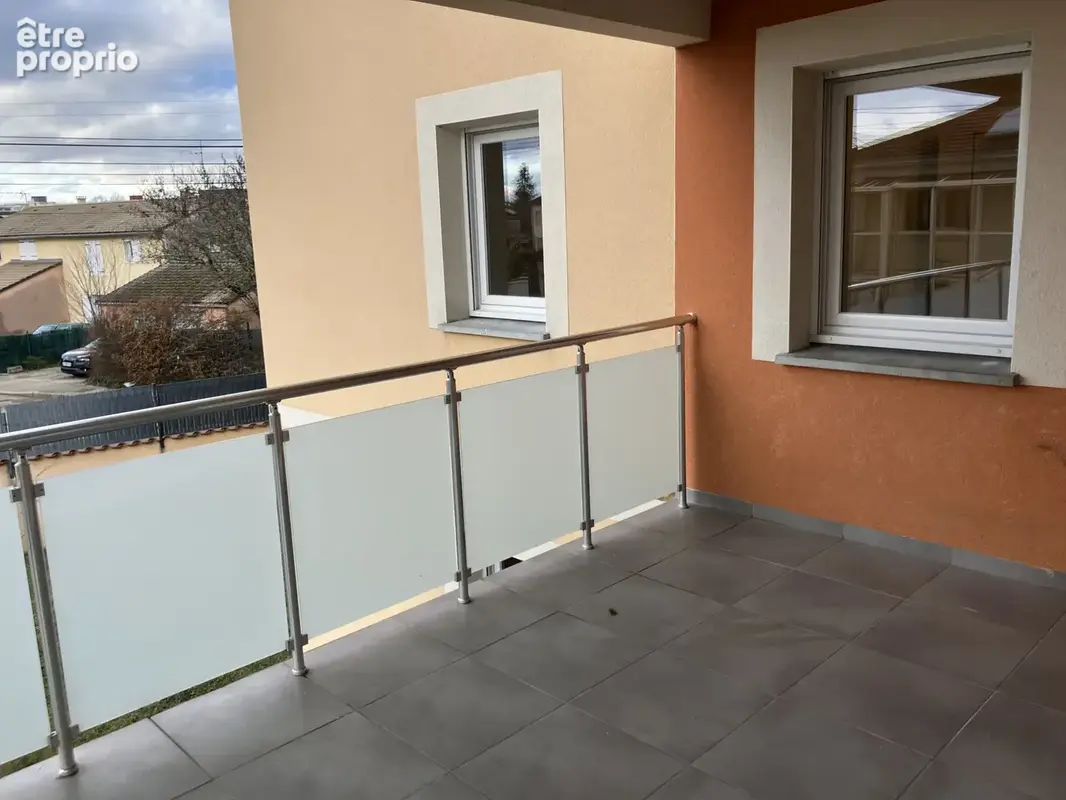 Bel appartement T3 à Ambérieu en Bugey - photo 8