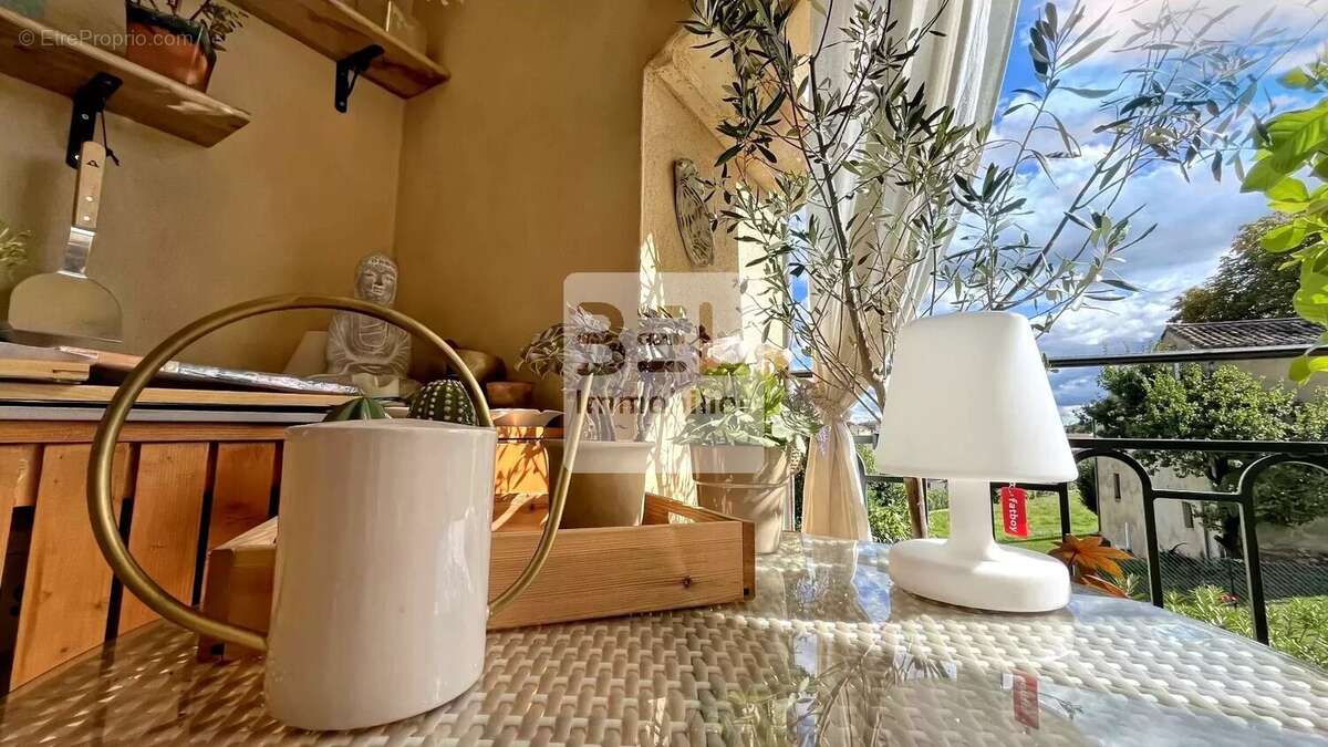 Appartement à UZES