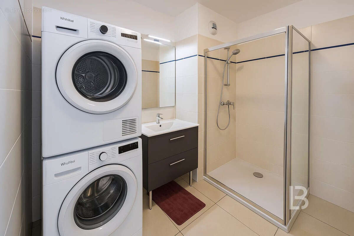 Appartement à VALBONNE