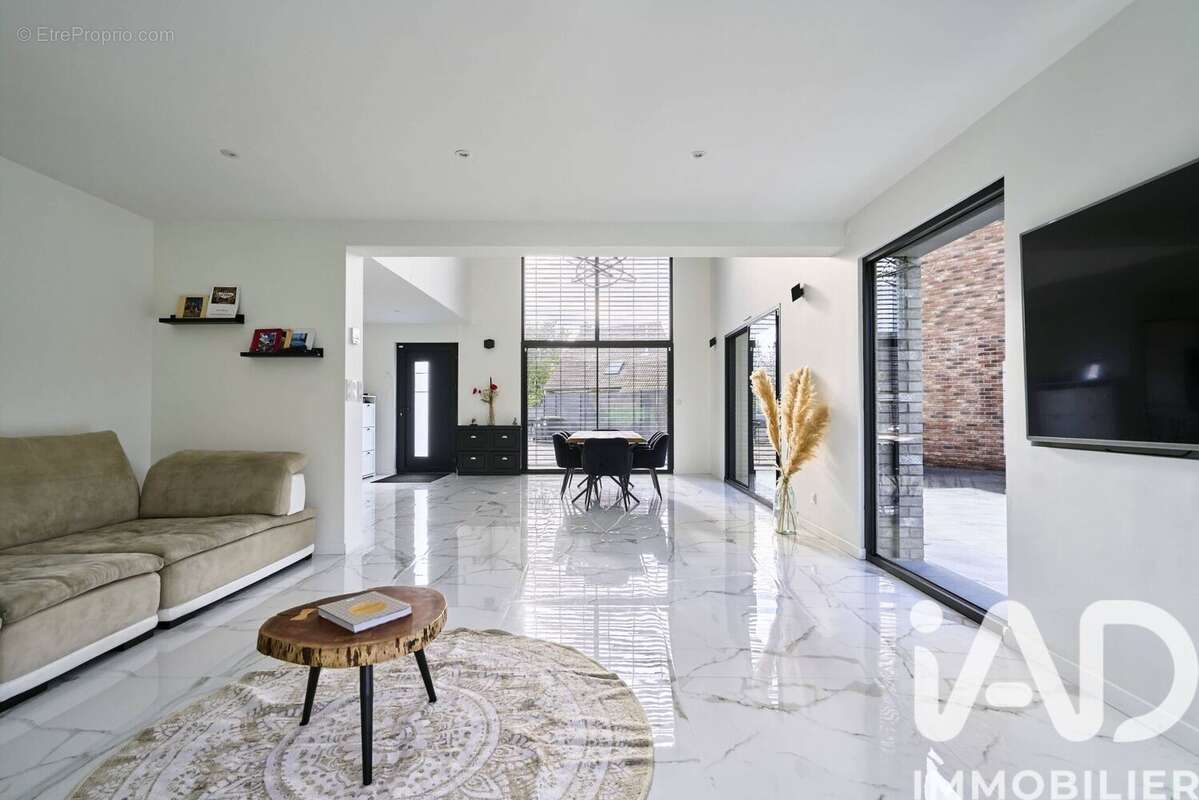 Photo 3 - Maison à AVELIN