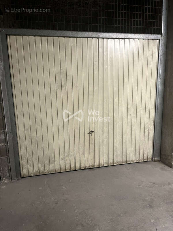 Parking à ARPAJON