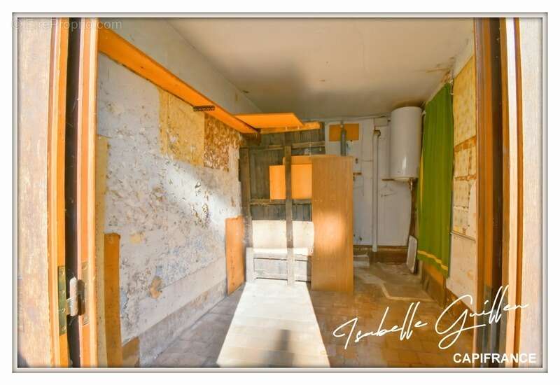 Maison à LE CHATELET