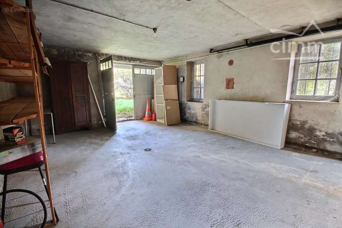 Maison à LA ROCHETTE