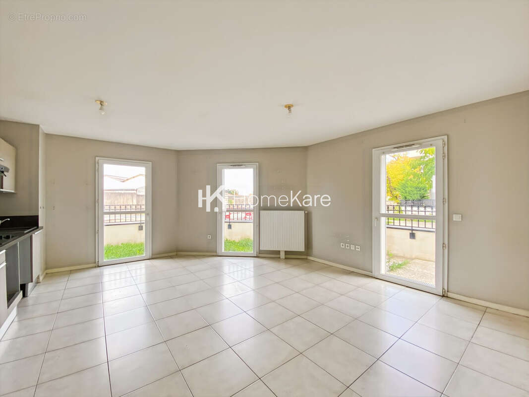 Appartement à VILLENAVE-D'ORNON