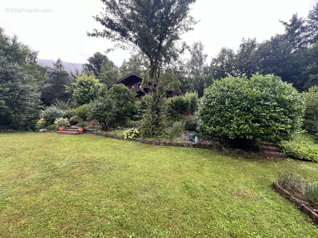 Maison à SAINT-MAURICE-SUR-MOSELLE