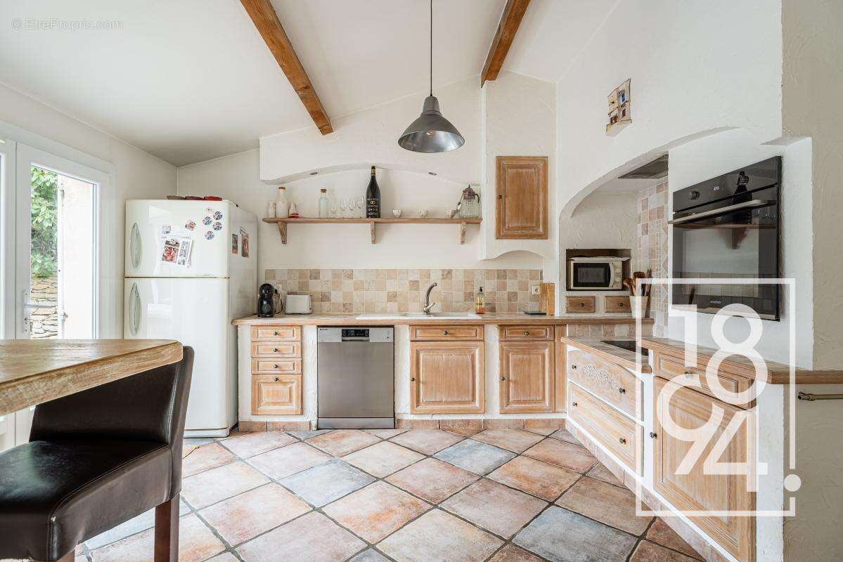 Maison à LA CADIERE-D'AZUR