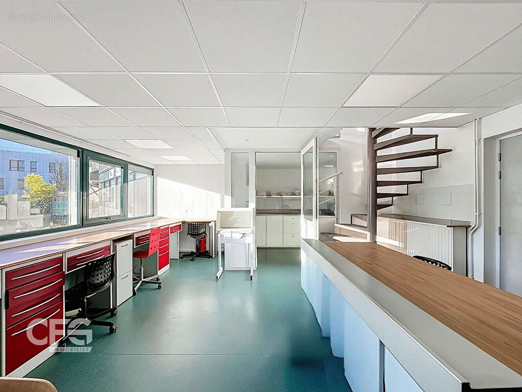 Commerce à GRESY-SUR-AIX