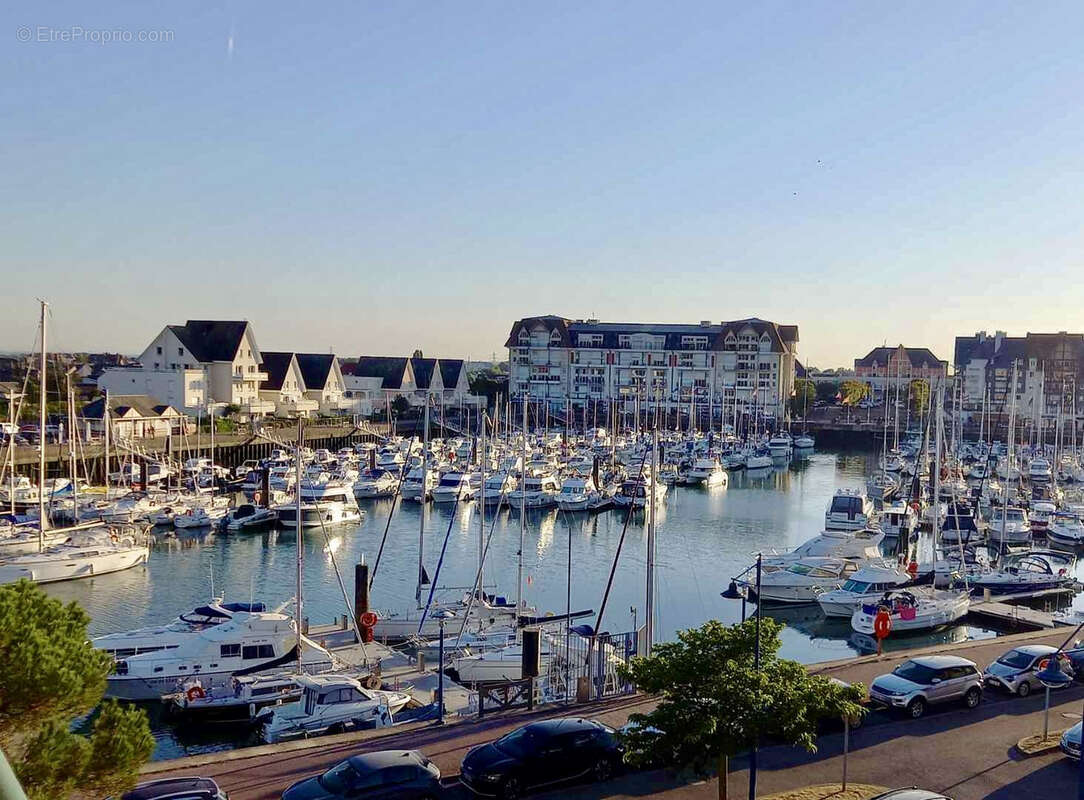 Appartement à DIVES-SUR-MER