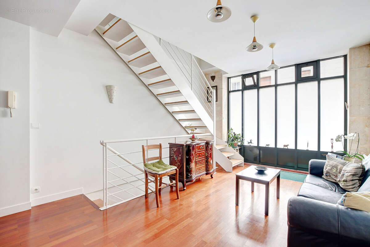 Appartement à PARIS-18E