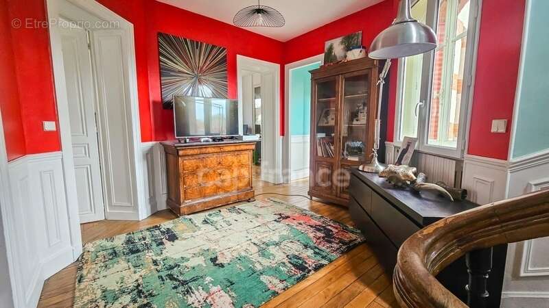 Maison à MORIGNY-CHAMPIGNY