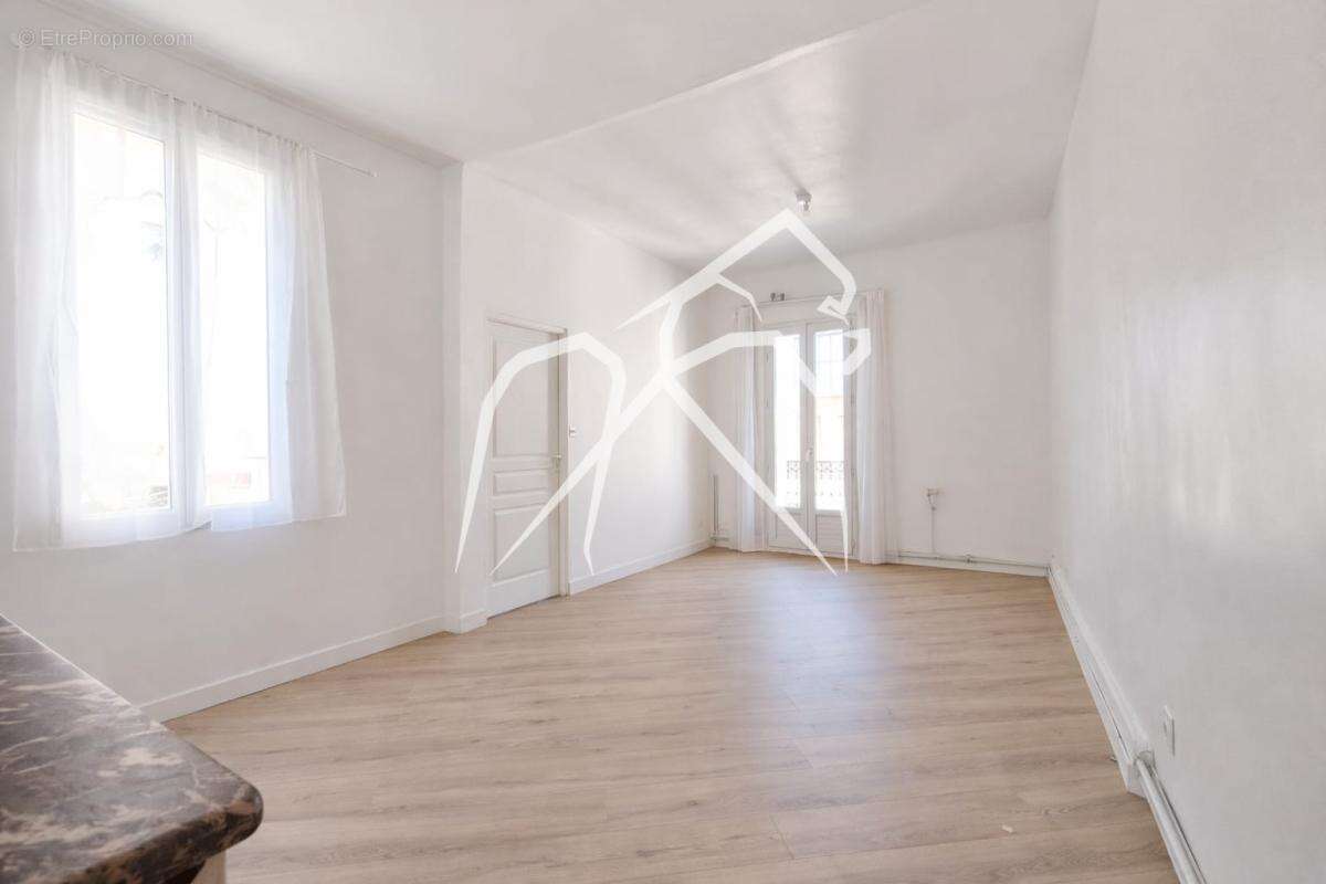 Appartement 3 pieces  70m²  2 chambres   montpellier-centre (34000) - photo 2