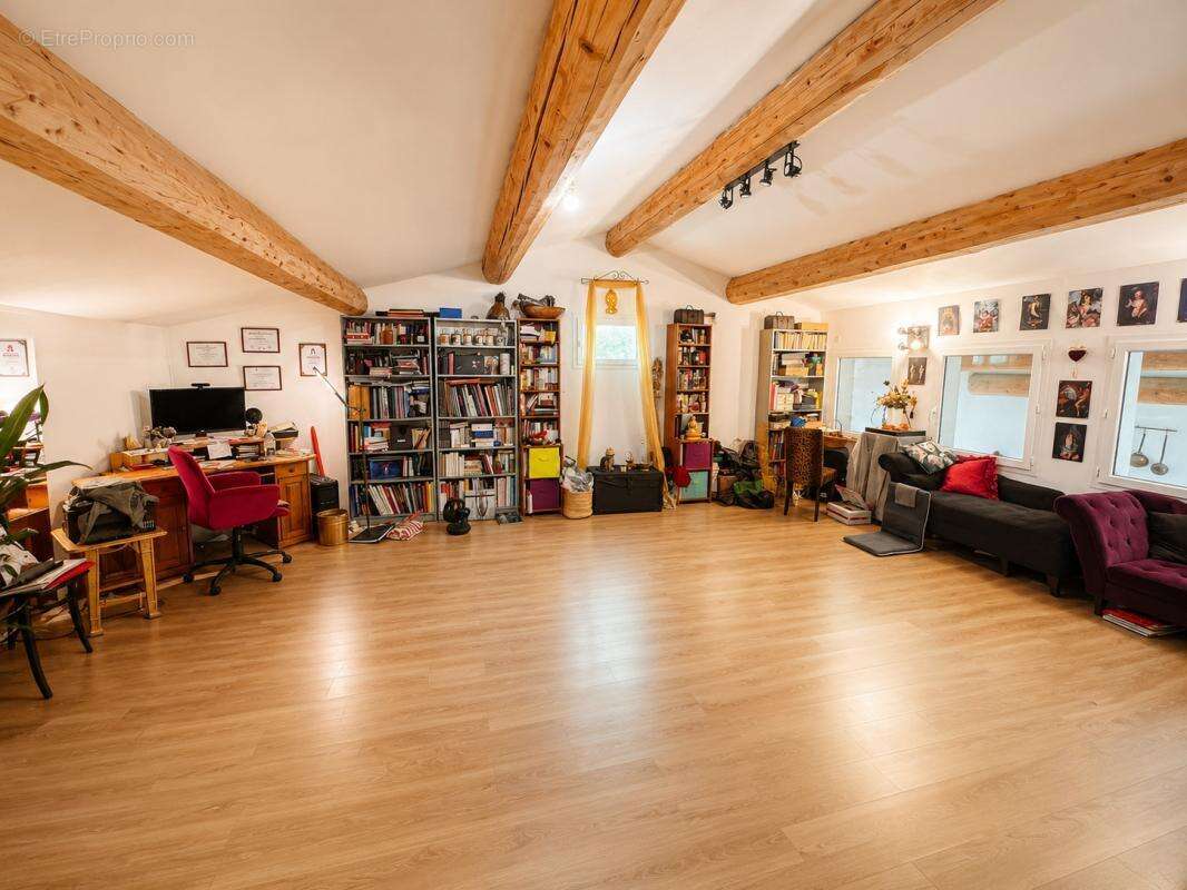 Maison à TRETS