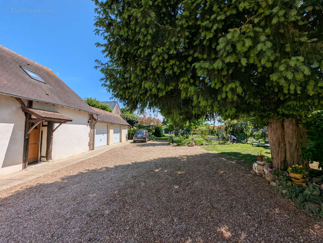 Maison à CHATEAUDUN