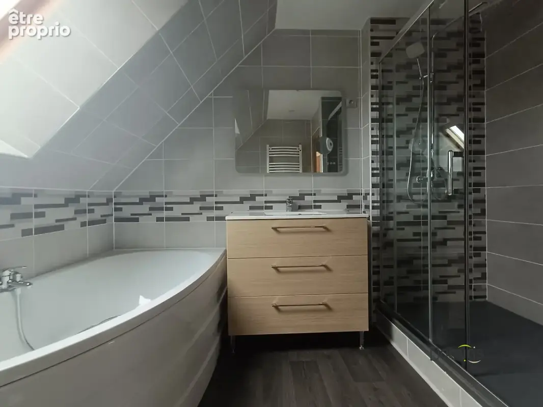 Maison 93 m² à Wattrelos  - photo 6