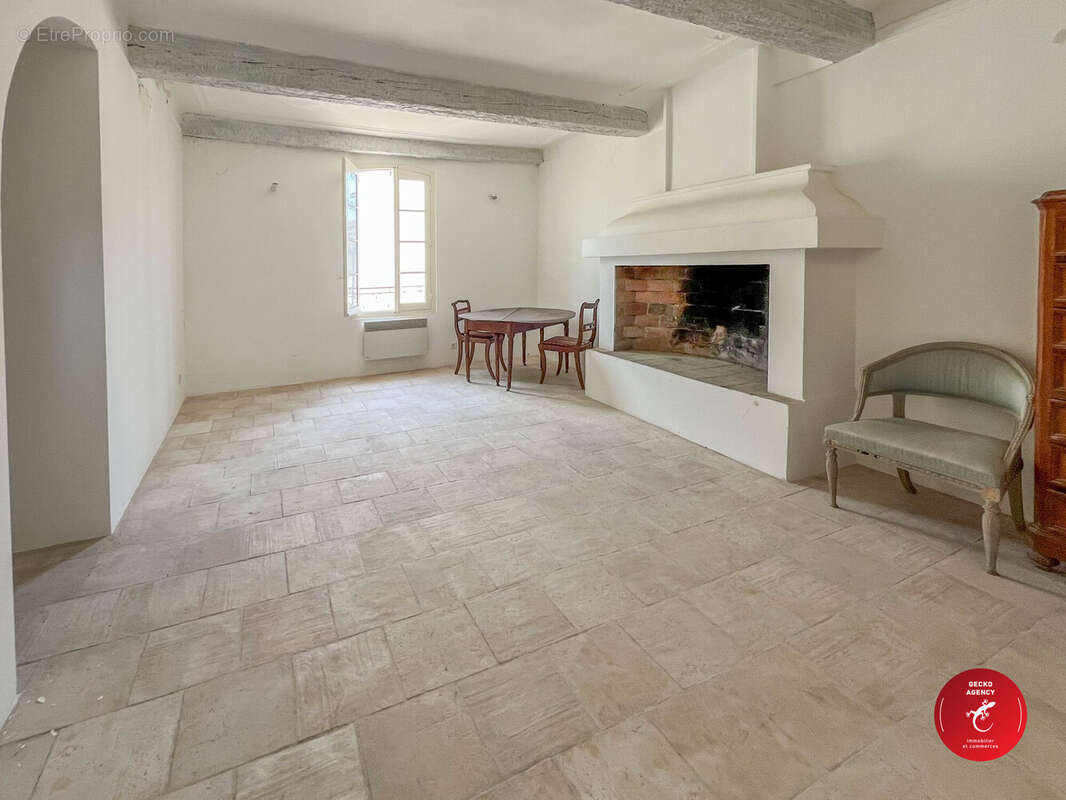 Maison à CLAVIERS