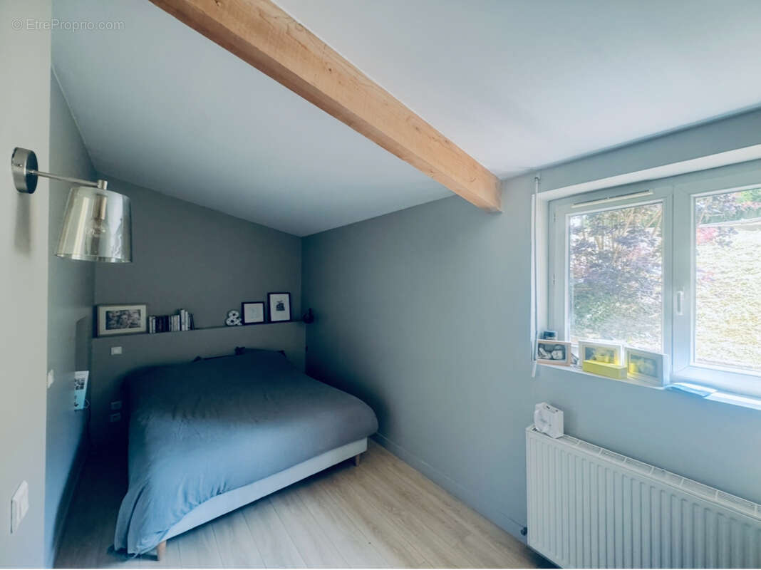 Maison à SATHONAY-VILLAGE