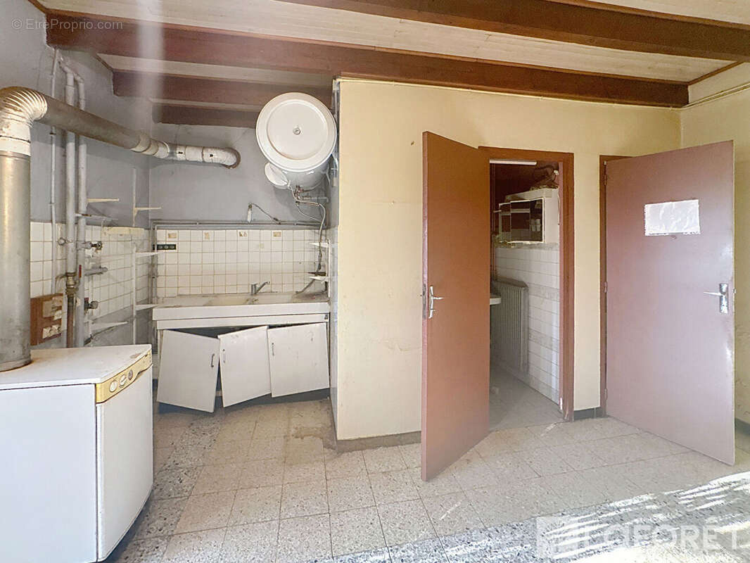 Maison à SAVAS-MEPIN