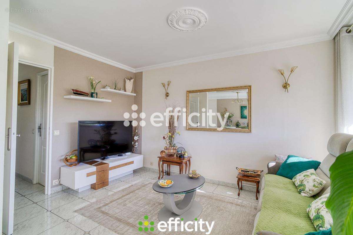 Appartement à LYON-9E