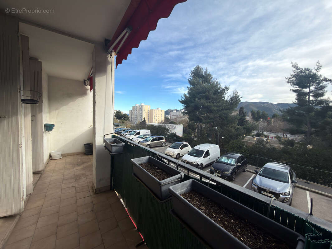 Appartement à MARSEILLE-11E