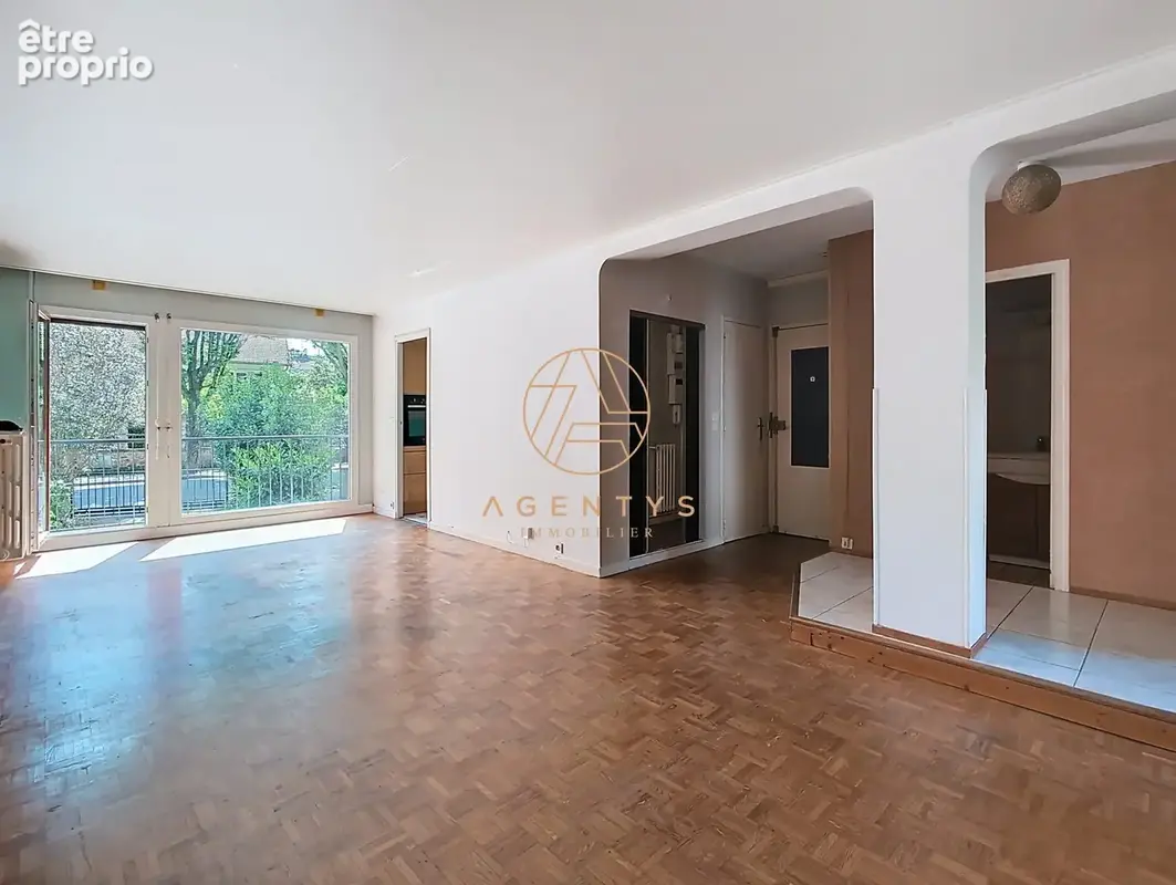 Appartement 3 pièces 65 m² à vendre à Saint-Maur-Des-Fosses (94100) - photo 2