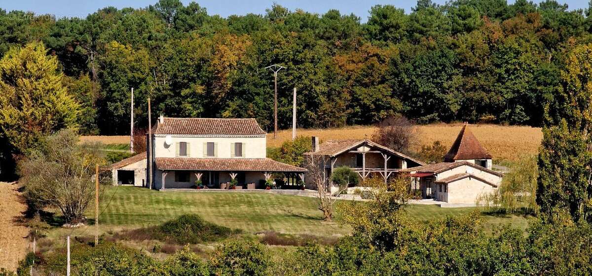 Maison à PARDAILLAN