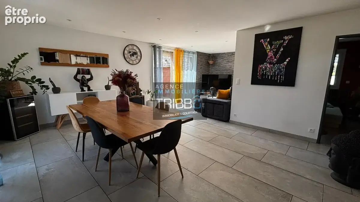 Villa 3 faces de plain pied avec 3 chambres et piscine - photo 5