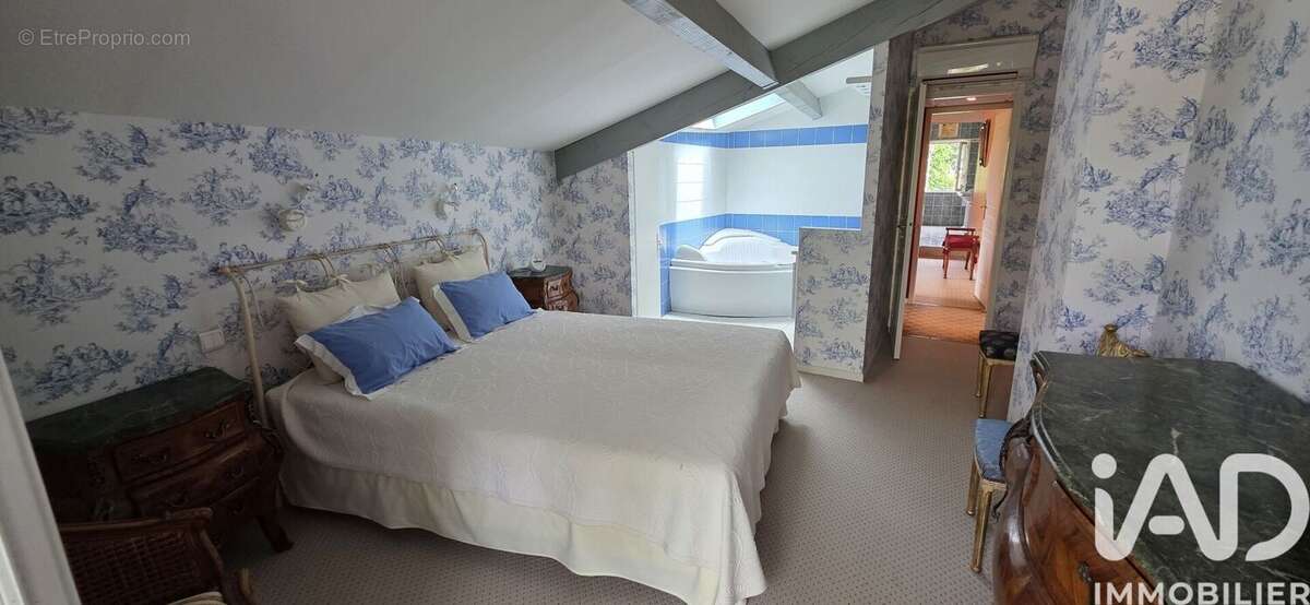 Photo 5 - Maison à MONTJOI