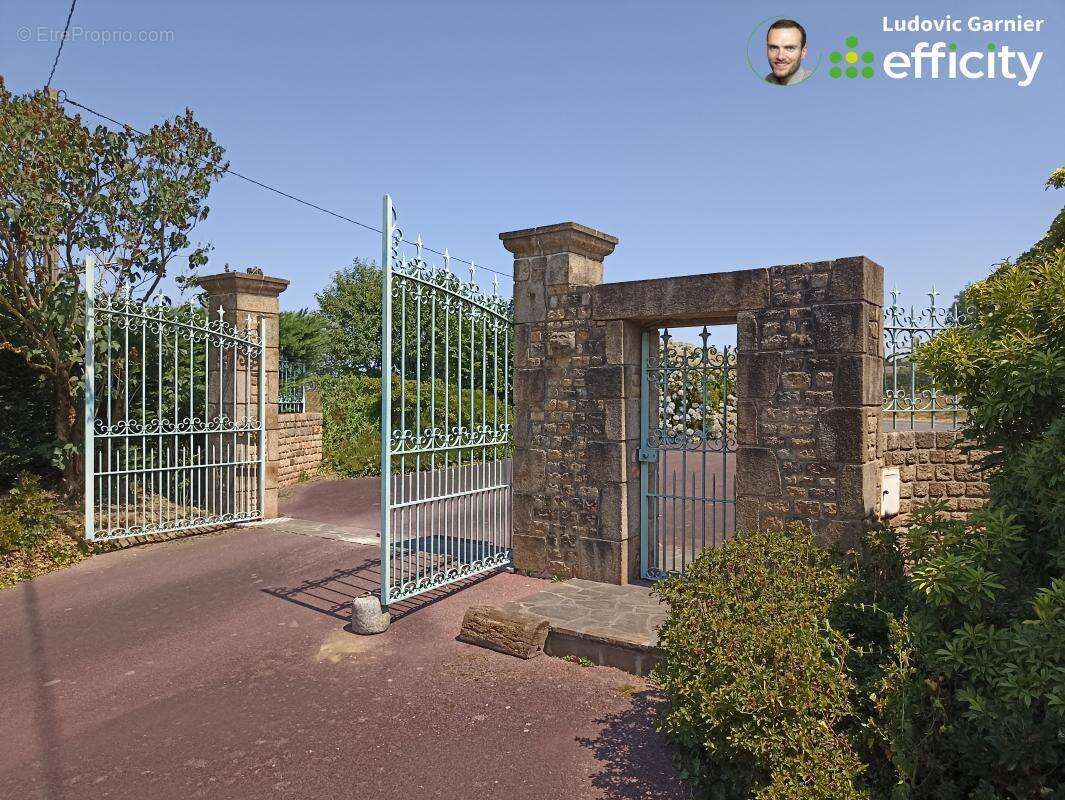 Maison 235 m² à Moulines  - photo 25