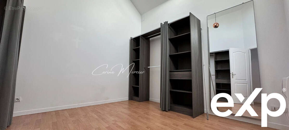 Appartement à LE TREMBLAY-SUR-MAULDRE