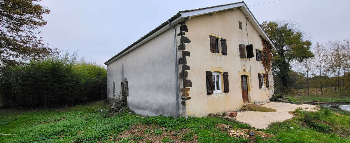 Maison à HAGETMAU