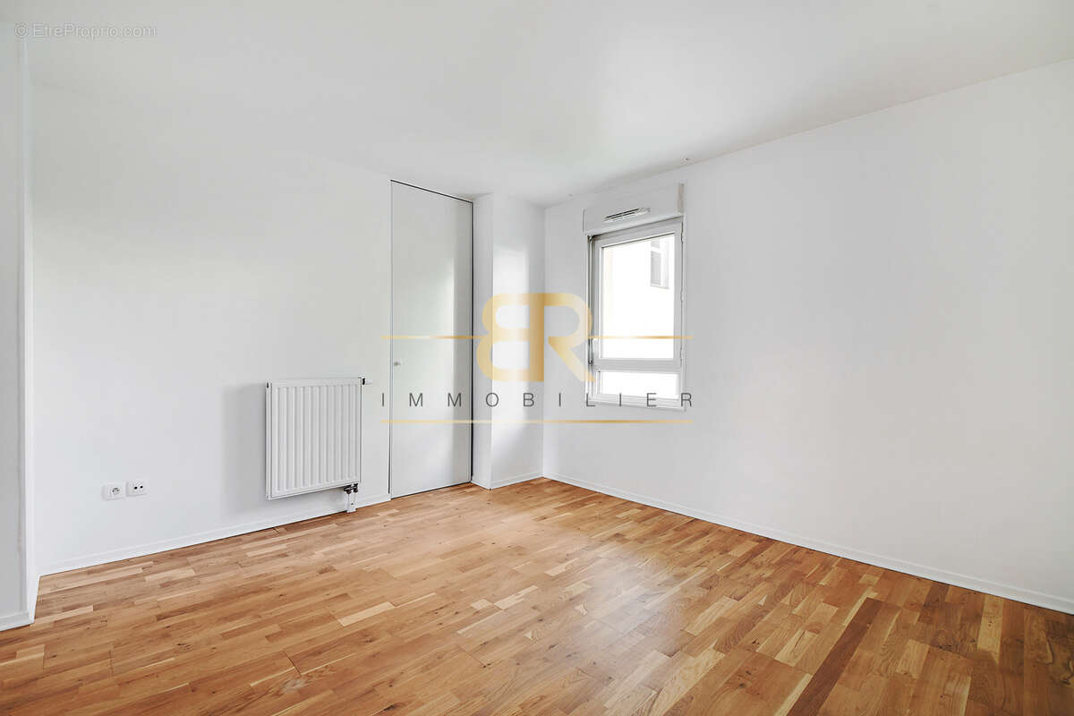 Appartement à GENNEVILLIERS