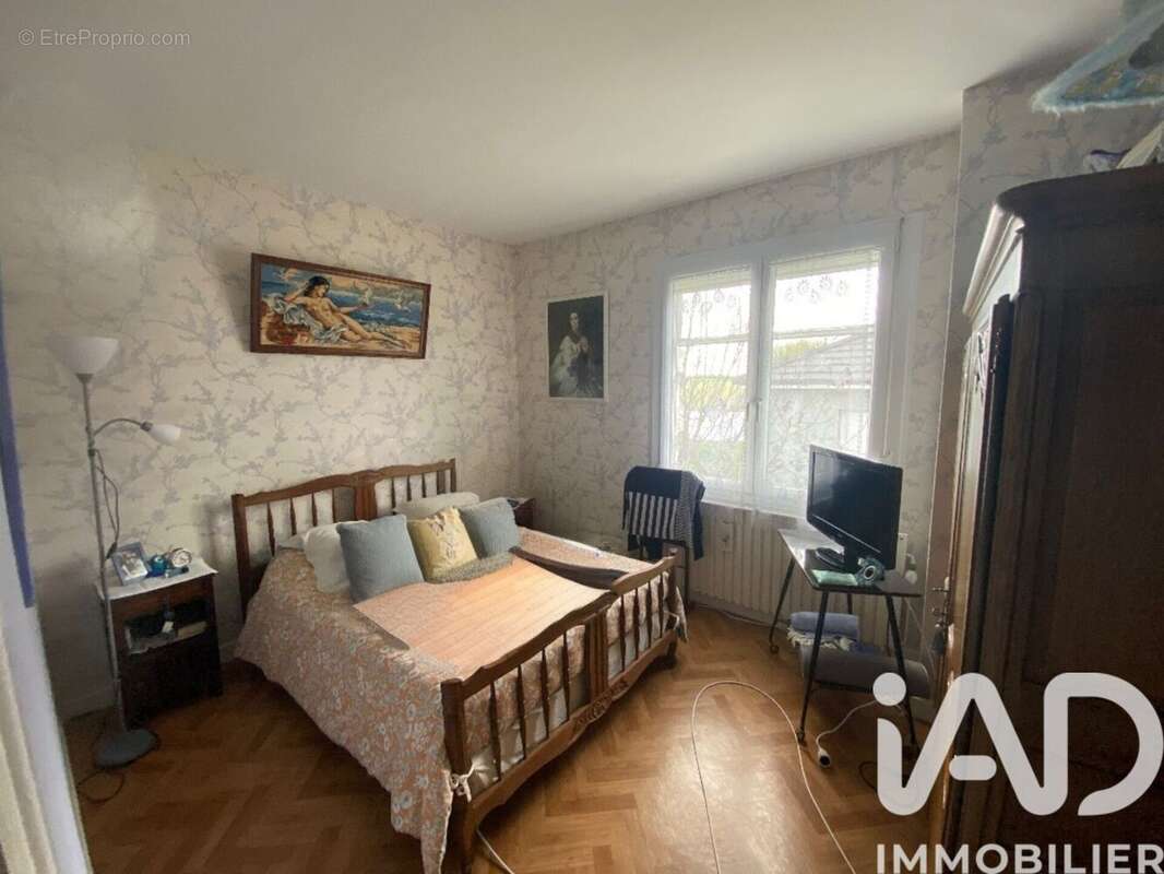 Photo 6 - Maison à MAIZIERES-LA-GRANDE-PAROISSE
