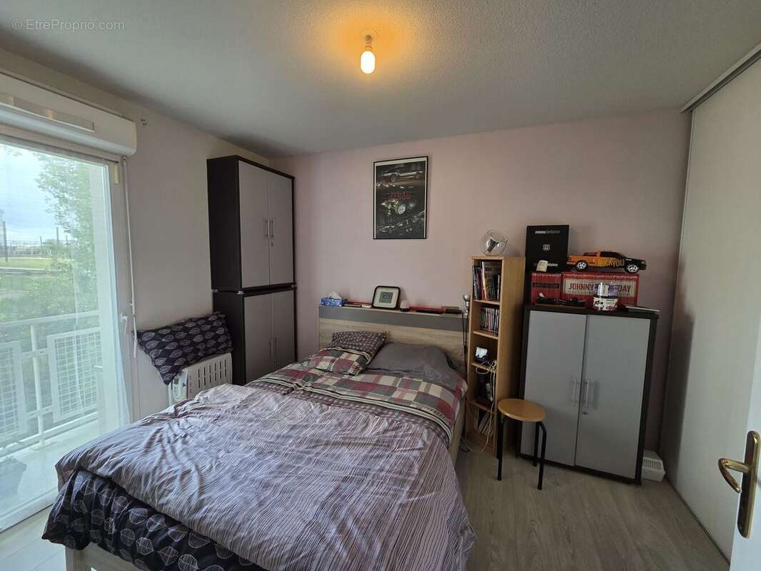 Appartement à COUTRAS