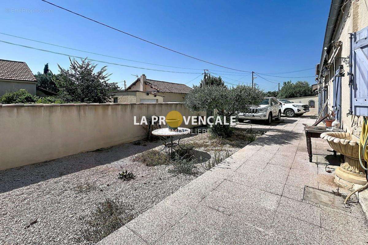 vente maison 6 Pièce(s) - photo 3