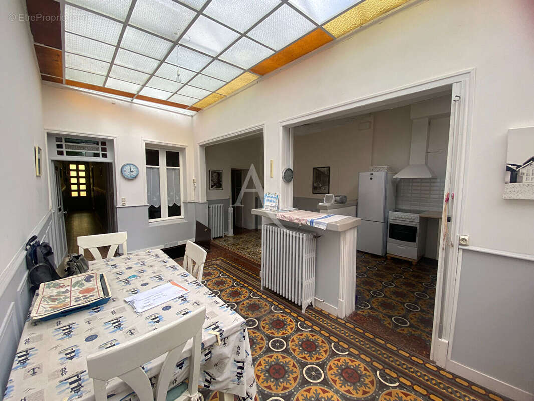 Maison de faubourg avec jardin, à deux pas du centre-ville - photo 3