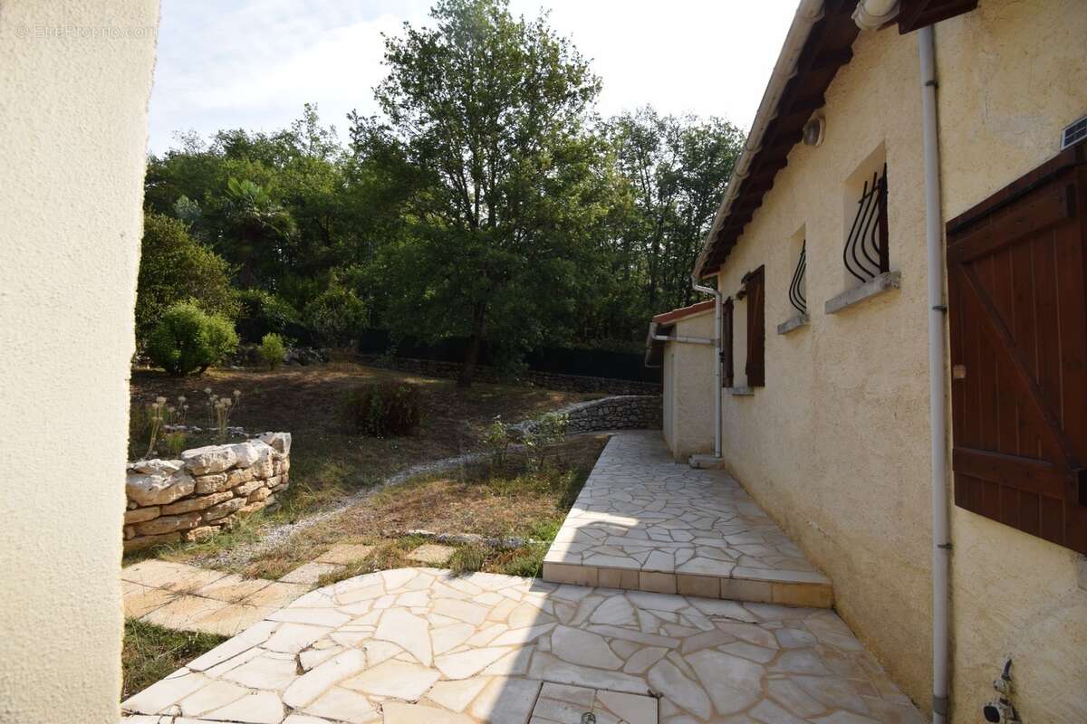 Belle Propriété à vendre 5 pièces VERS (46) - photo 28