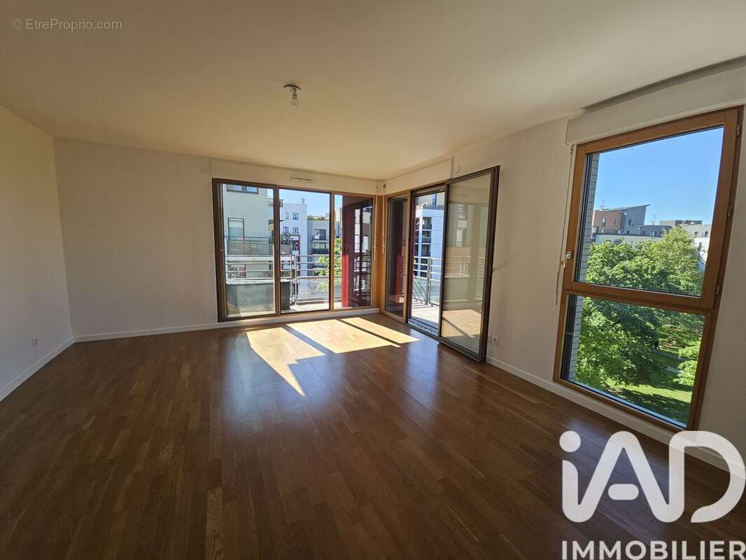 Photo 4 - Appartement à ASNIERES-SUR-SEINE