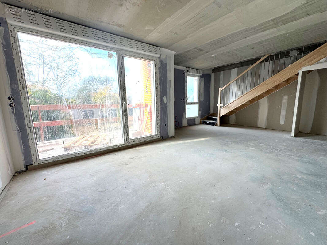 Appartement à COLOMIERS