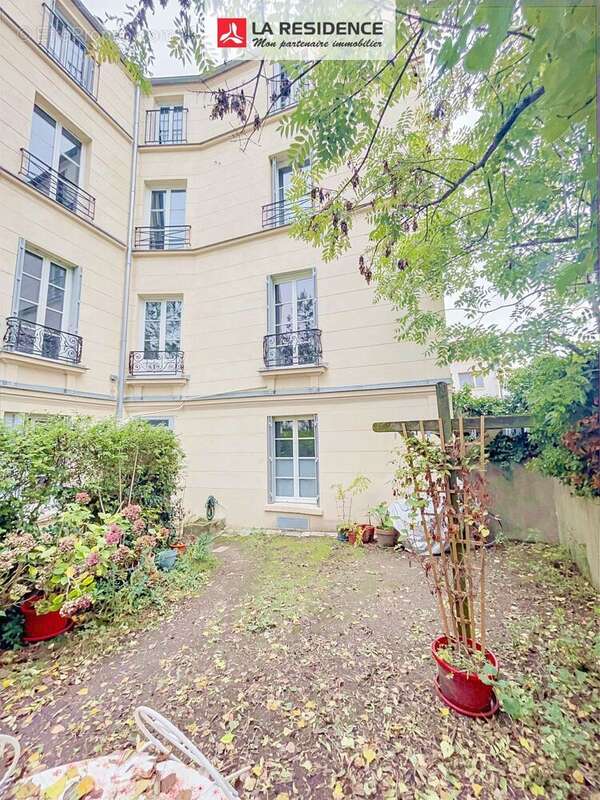 Appartement 29 m² à Versailles  - photo 9