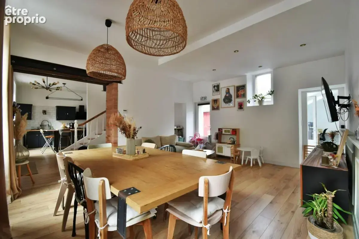 Maison 10 pièces 108 m² à vendre à Cholet (49300) - photo 2