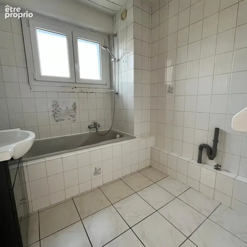 Appartement 3 pièces 65 m² à vendre à Saint-Louis (68300) - photo 7
