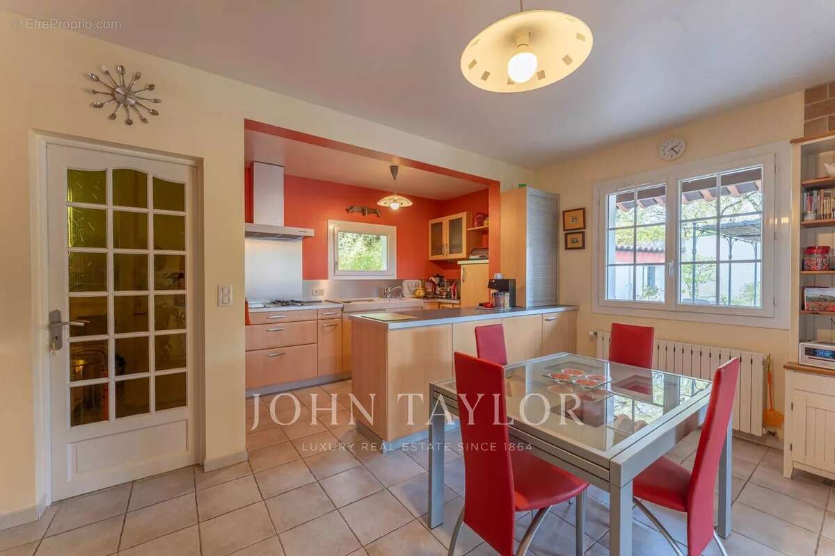 Maison à AIX-EN-PROVENCE